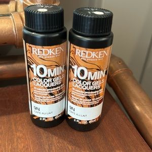 Redken 10 minute color gels. Two 2 ounce containers of 9N. Permanent hair color.